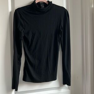 Kenneth Cole extra small black turtleneck top